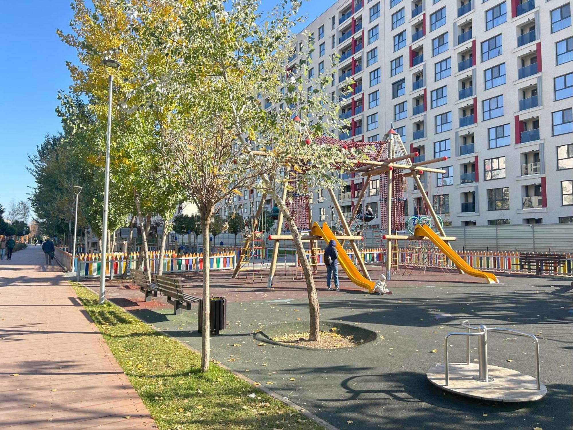 Appartamento Urban Retreat With Balcony At Exigent Plaza - 06 Bucarest Esterno foto