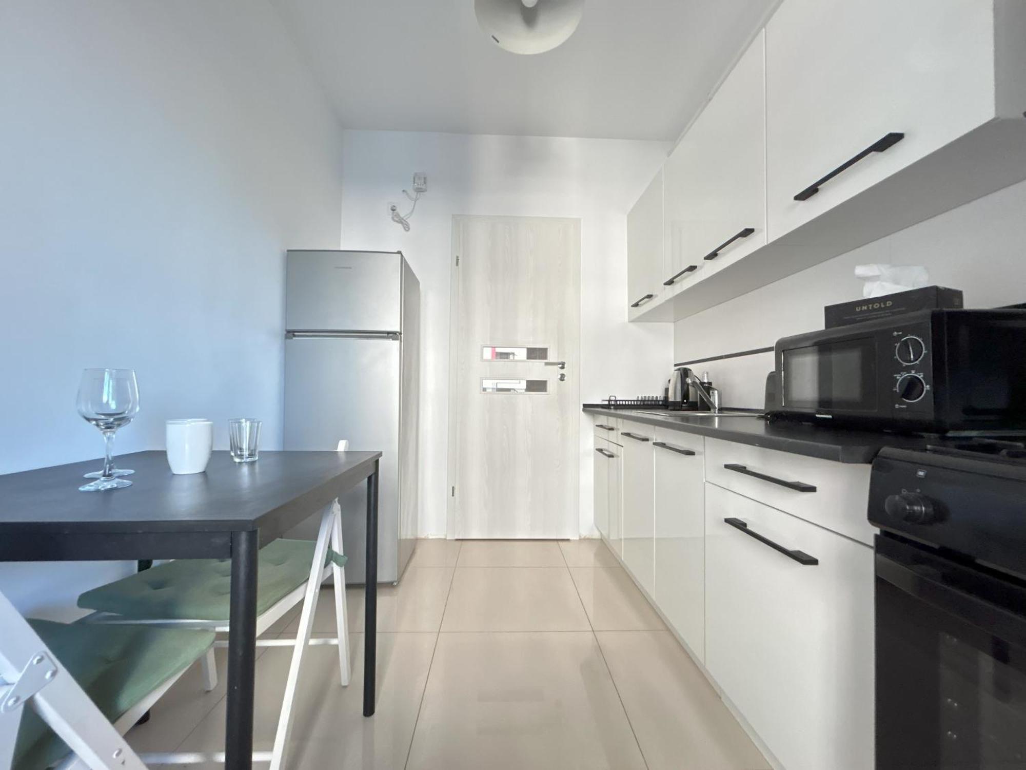 Appartamento Urban Retreat With Balcony At Exigent Plaza - 06 Bucarest Esterno foto