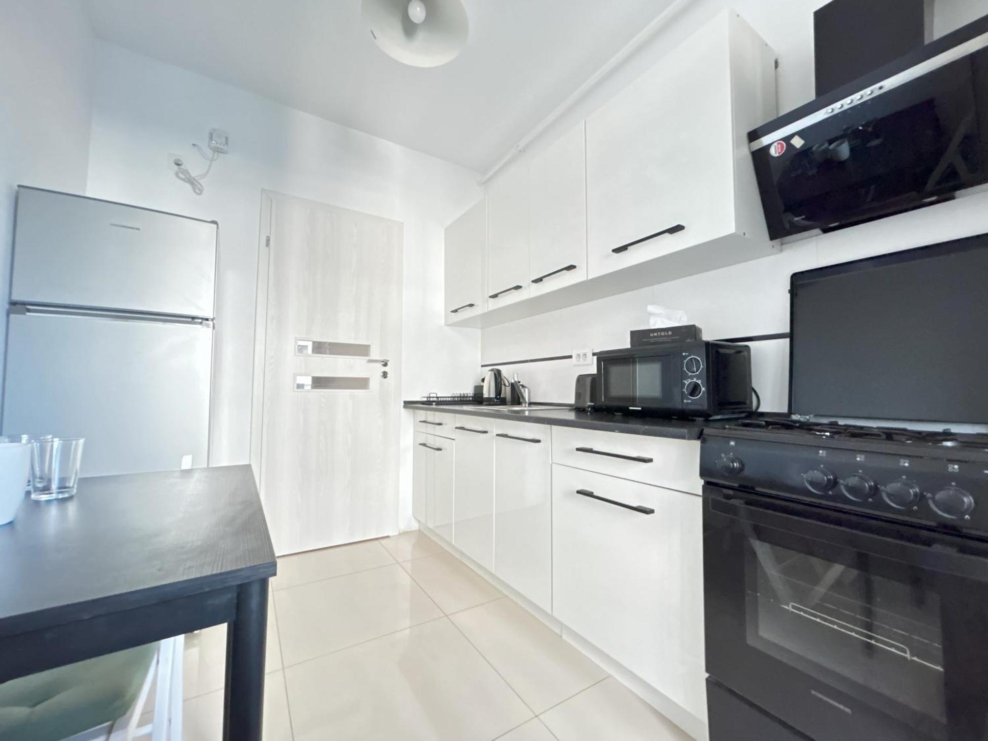 Appartamento Urban Retreat With Balcony At Exigent Plaza - 06 Bucarest Esterno foto